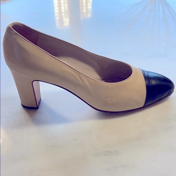 CLASSIC VINTAGE CHANEL SPECTATORS - 37.5 - Picture 5 of 15